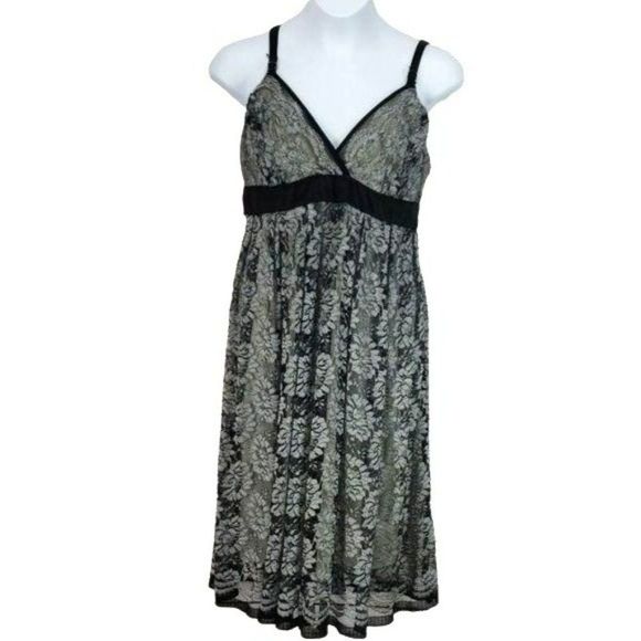 Candie's Dresses & Skirts - Candies Juniors Women's Black Lace V-Neck Strappy Dress Size Medium